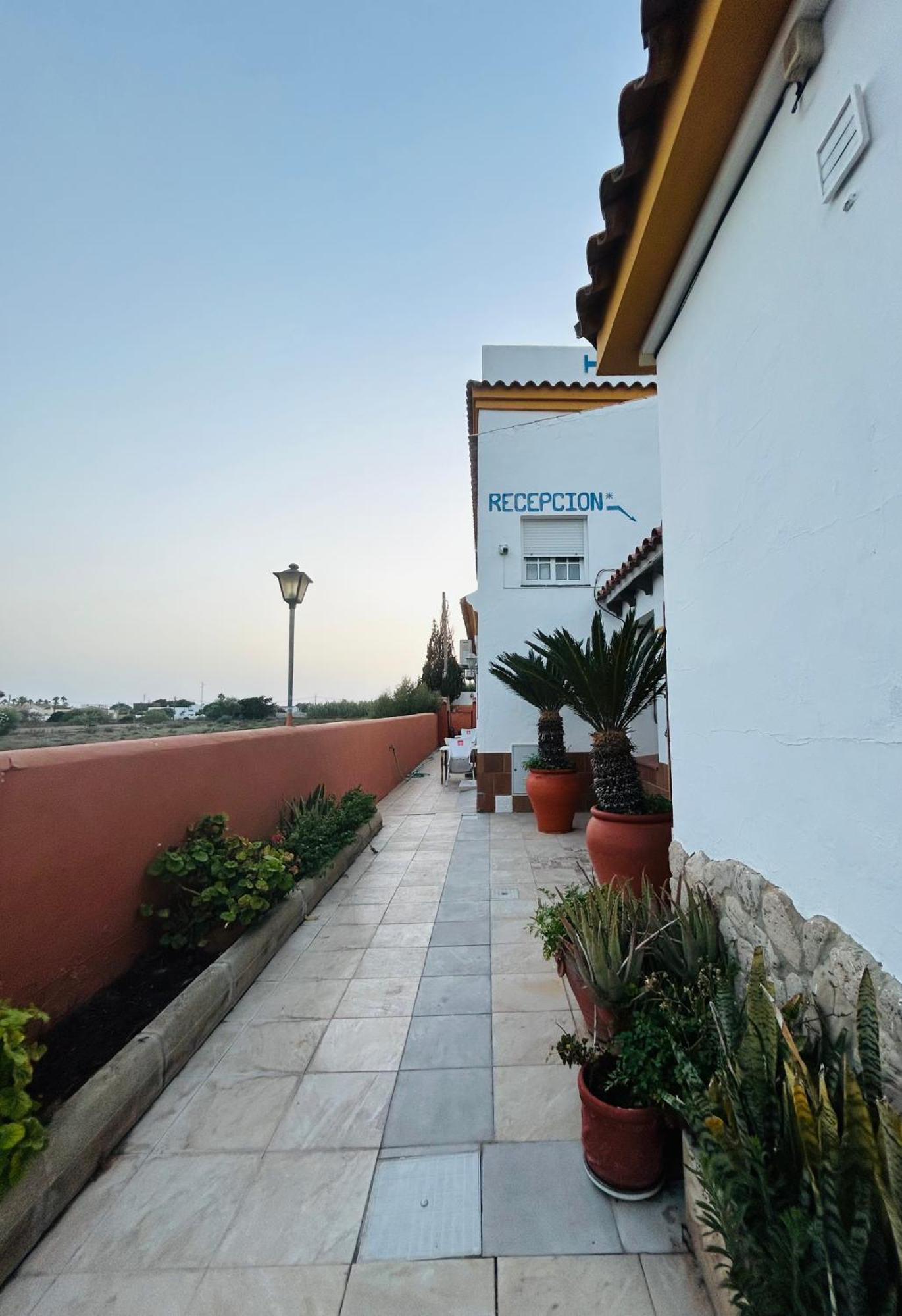 Hostal Cafeteria El Mero Zahora Exterior foto